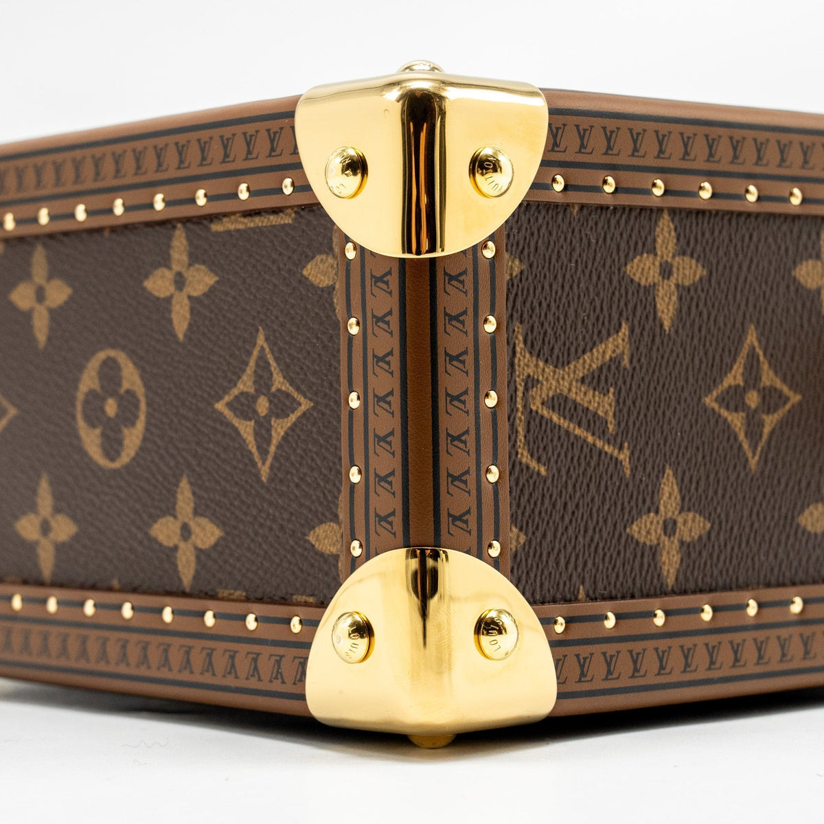 LOUIS VUITTON CAMERA BOX TRUNK MONOGRAM CANVAS/LEATHER GHW