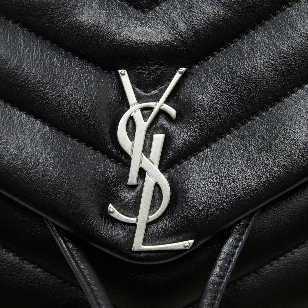 MEDIUM LOULOU BACKPACK BLACK Y MATELASS