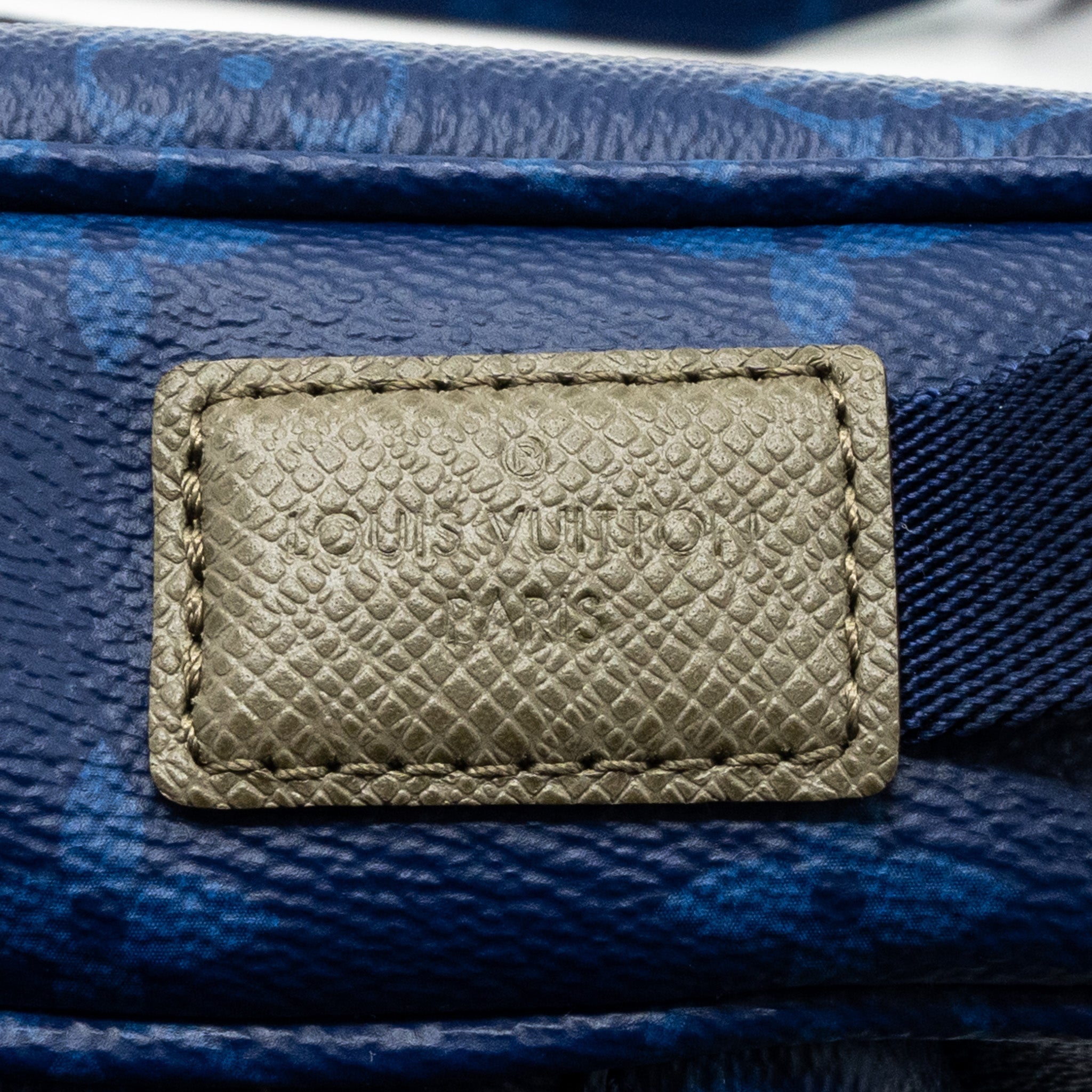 MESSENGER BAG MONOGRAM CANVAS PACIFIC BLUE/ MULTICOLOUR HARDWARE