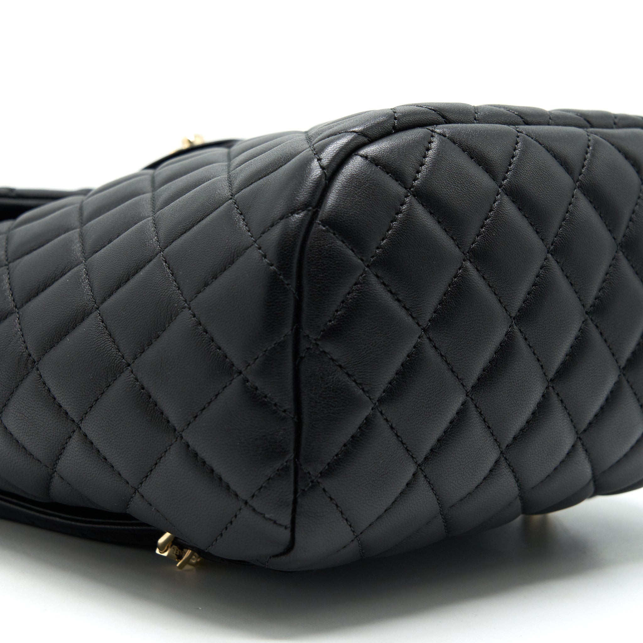 QUILTED LAMBSKIN URBAN SPIRIT BACKPACK BLACK GHW
