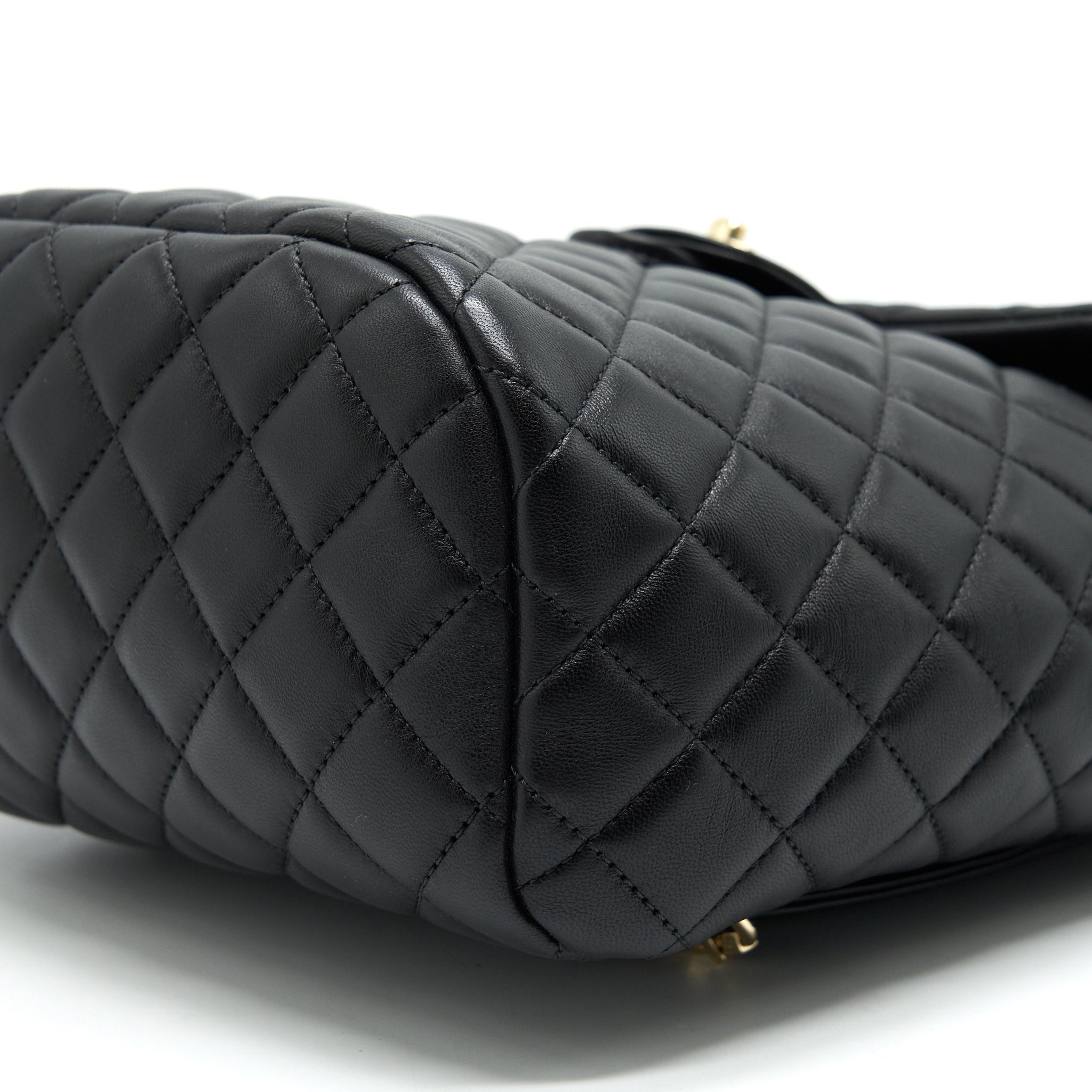 QUILTED LAMBSKIN URBAN SPIRIT BACKPACK BLACK GHW