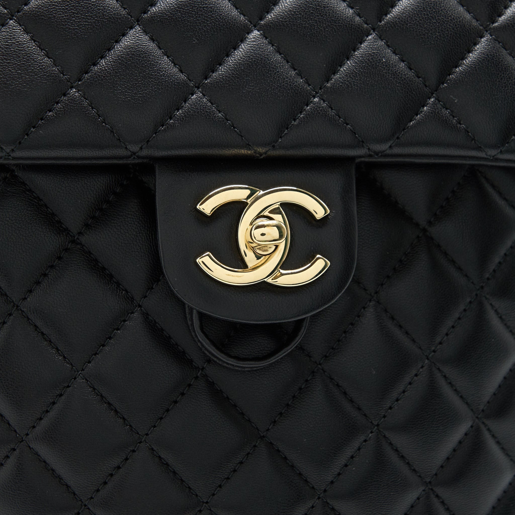 QUILTED LAMBSKIN URBAN SPIRIT BACKPACK BLACK GHW
