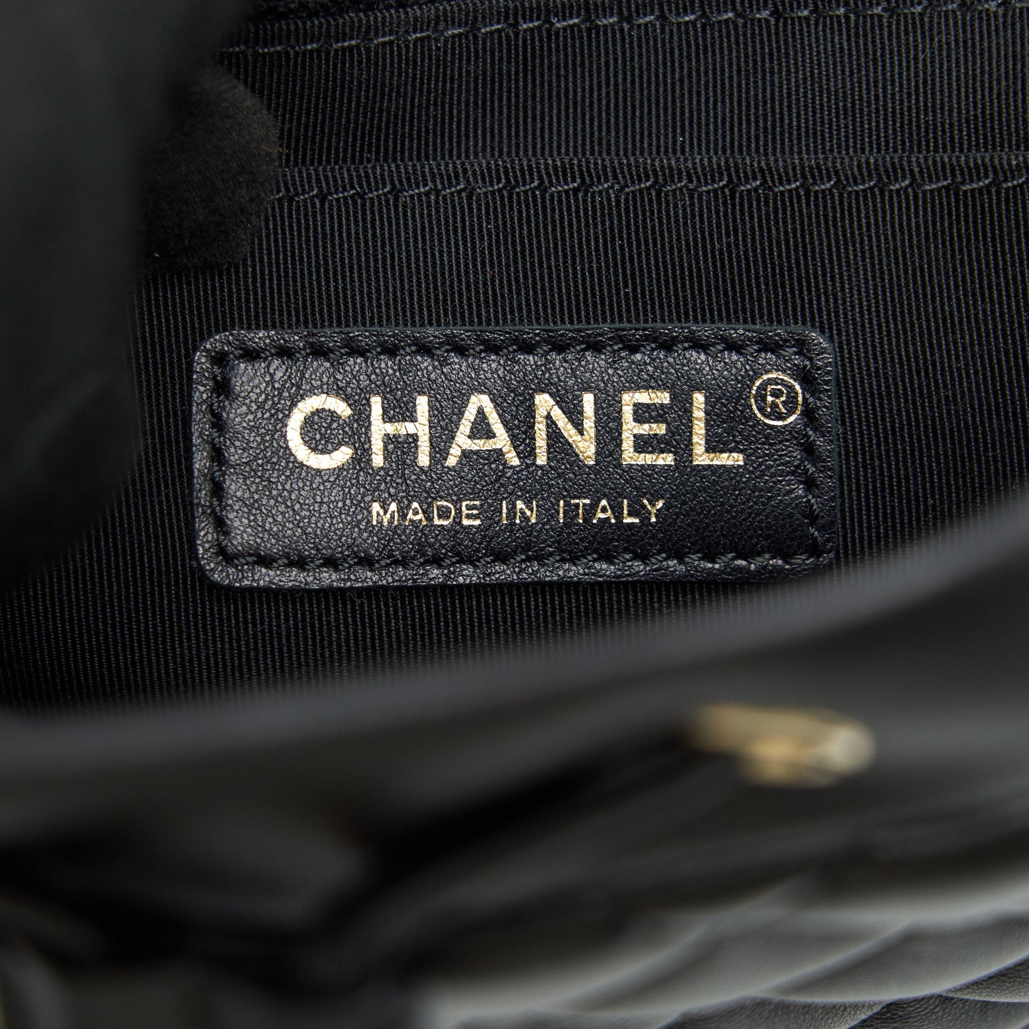 QUILTED LAMBSKIN URBAN SPIRIT BACKPACK BLACK GHW