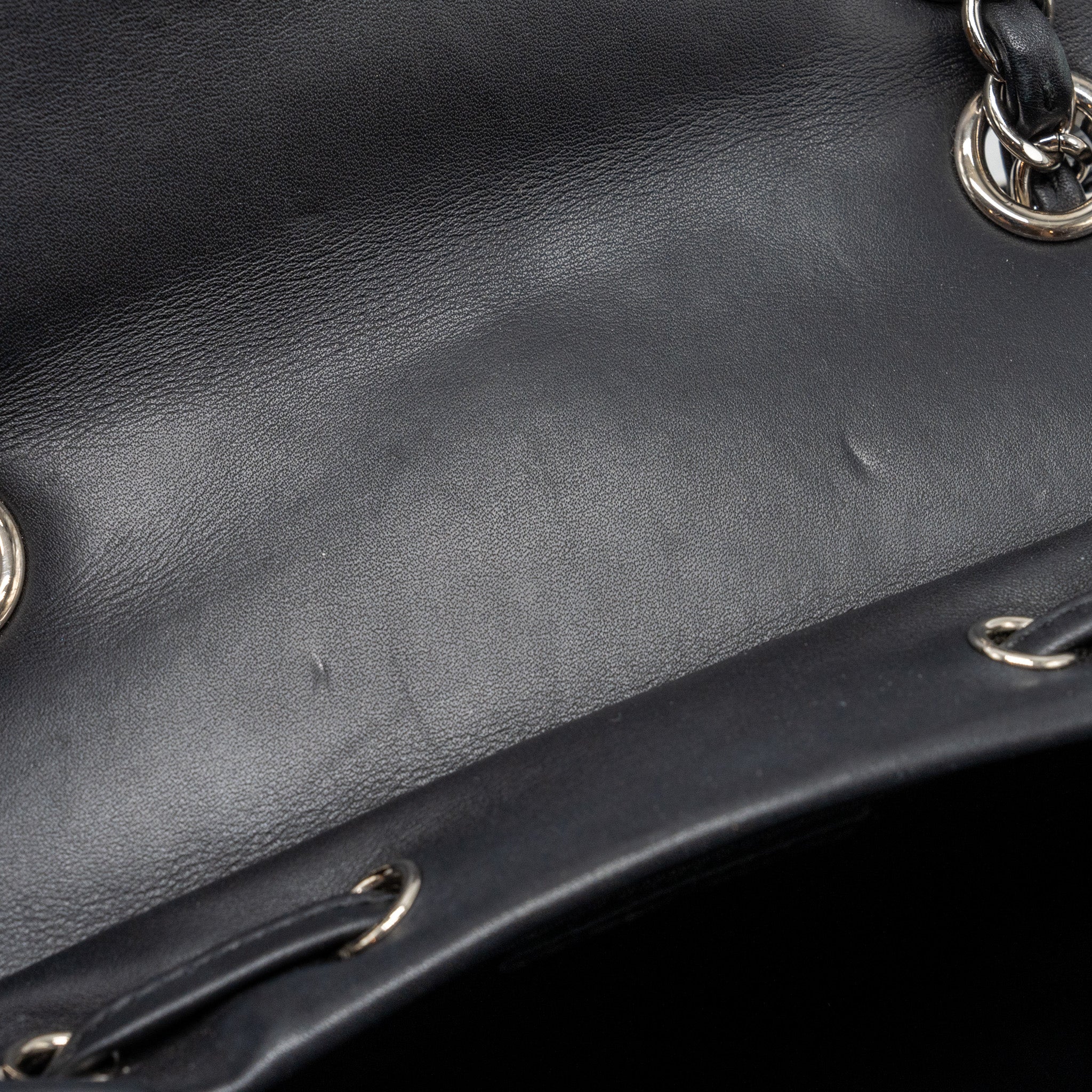 SMALL URBAN SPIRIT BACKPACK CHEVRON CALFSKIN BLACK SHW