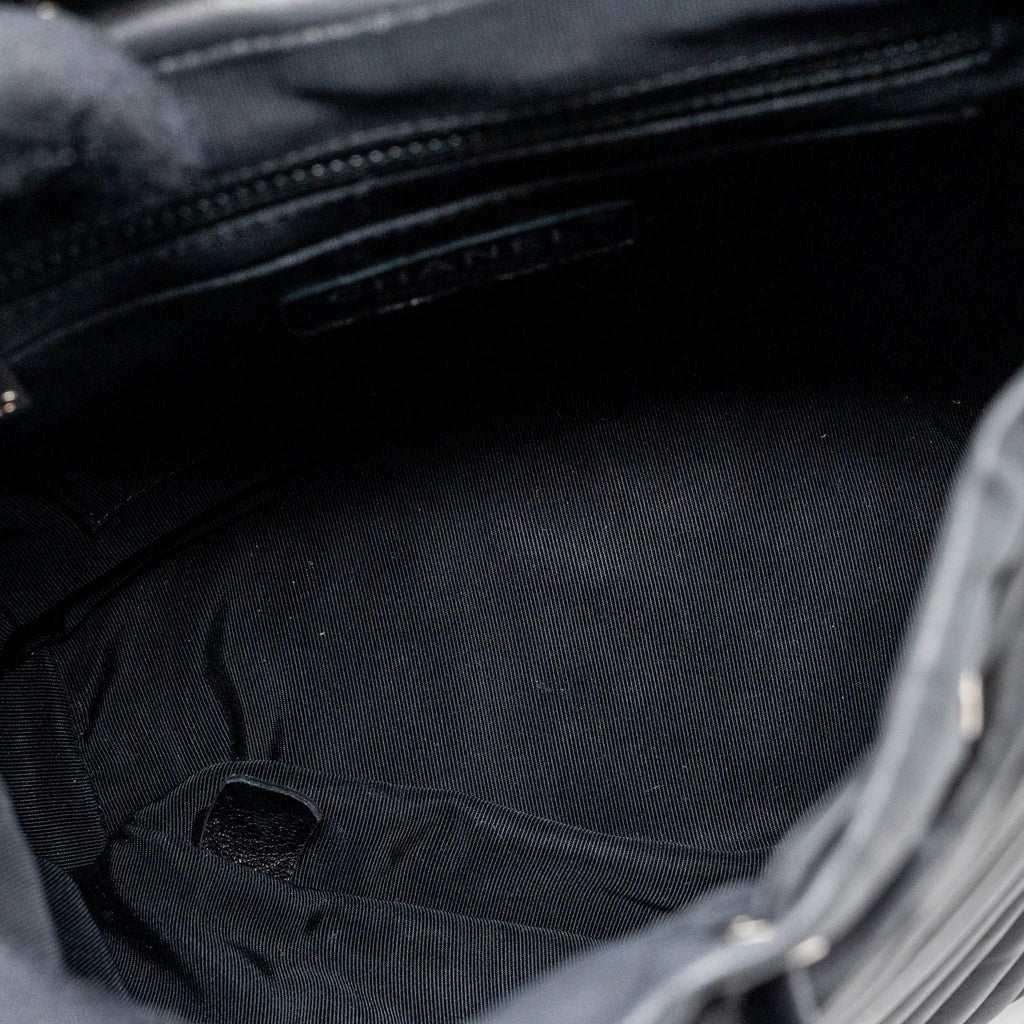 SMALL URBAN SPIRIT BACKPACK CHEVRON CALFSKIN BLACK SHW