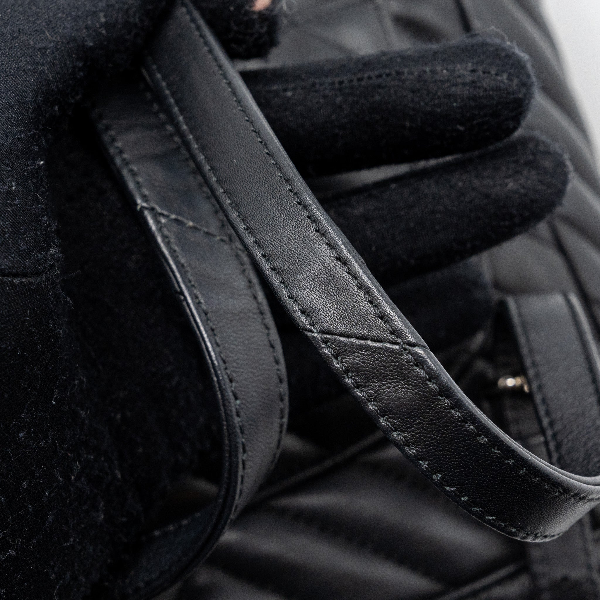 SMALL URBAN SPIRIT BACKPACK CHEVRON CALFSKIN BLACK SHW