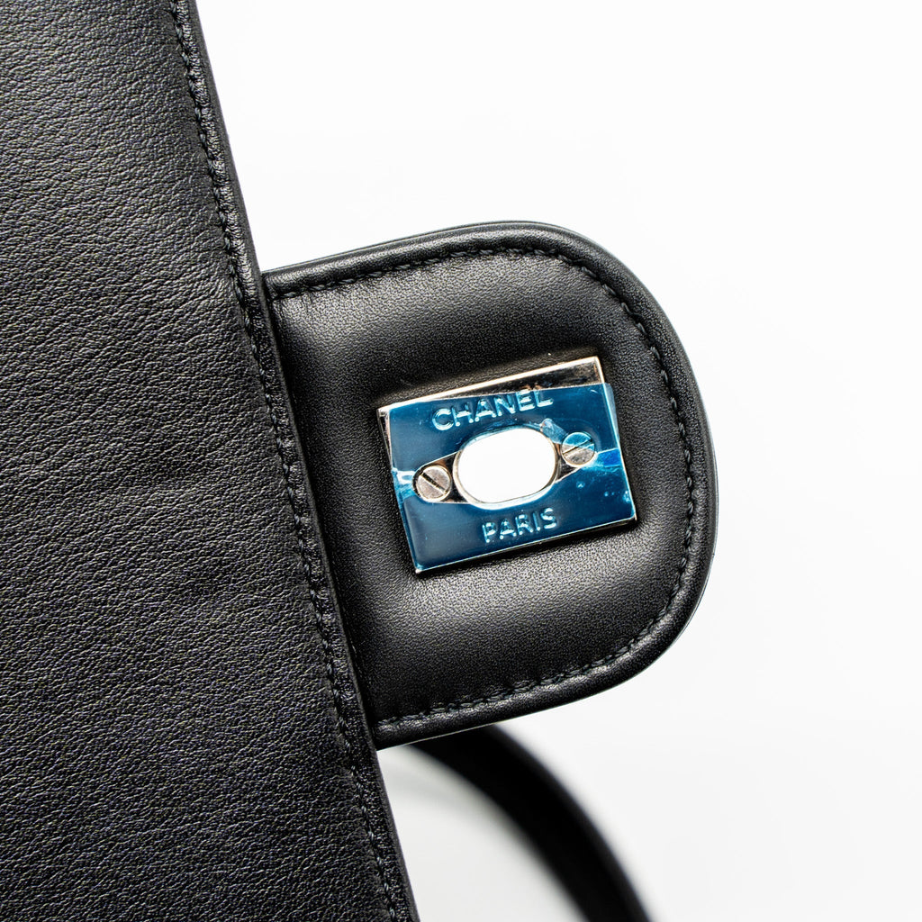 URBAN SPIRIT BACKPACK CHEVRON CALFSKIN BLACK SHW
