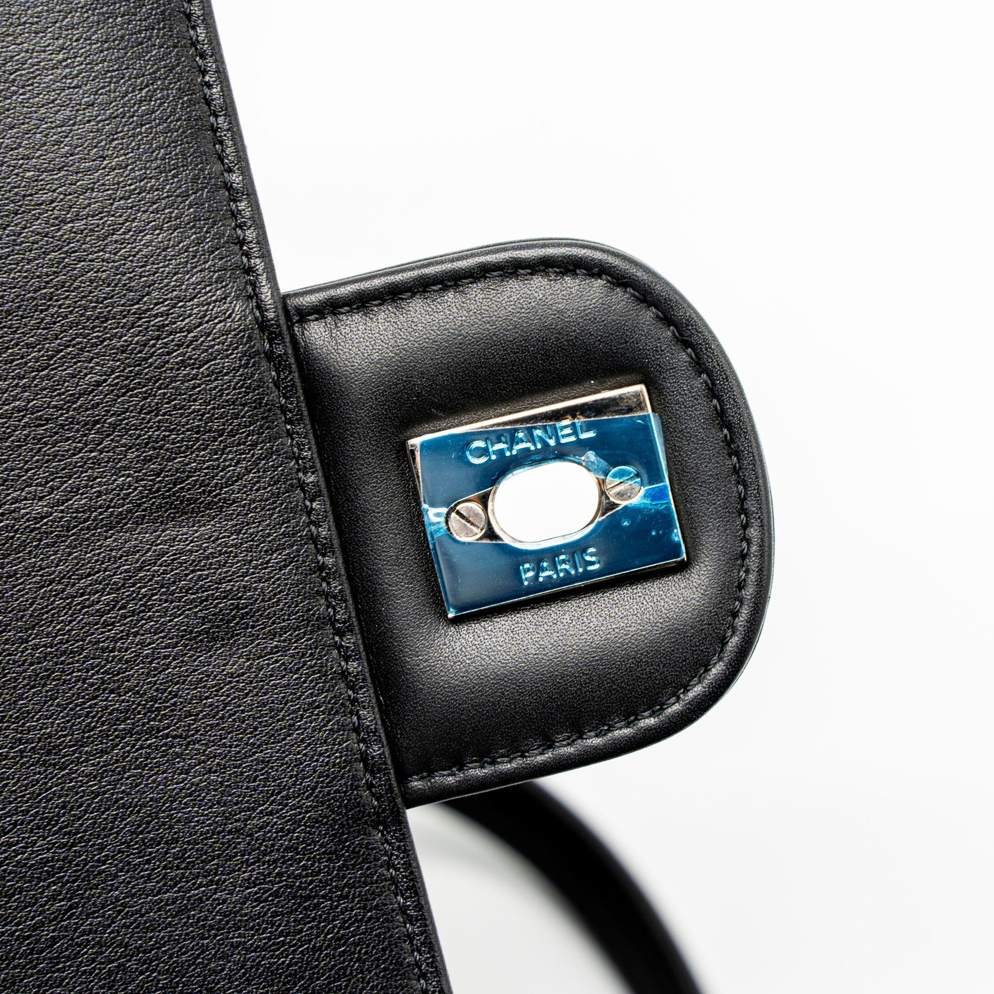 URBAN SPIRIT BACKPACK CHEVRON CALFSKIN BLACK SHW
