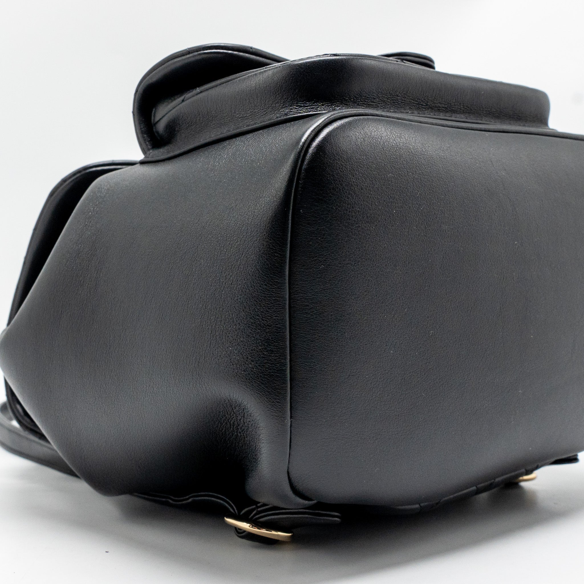 LARGE DUMA BACKPACK CALFSKIN BLACK LGHW (MICROCHIP)