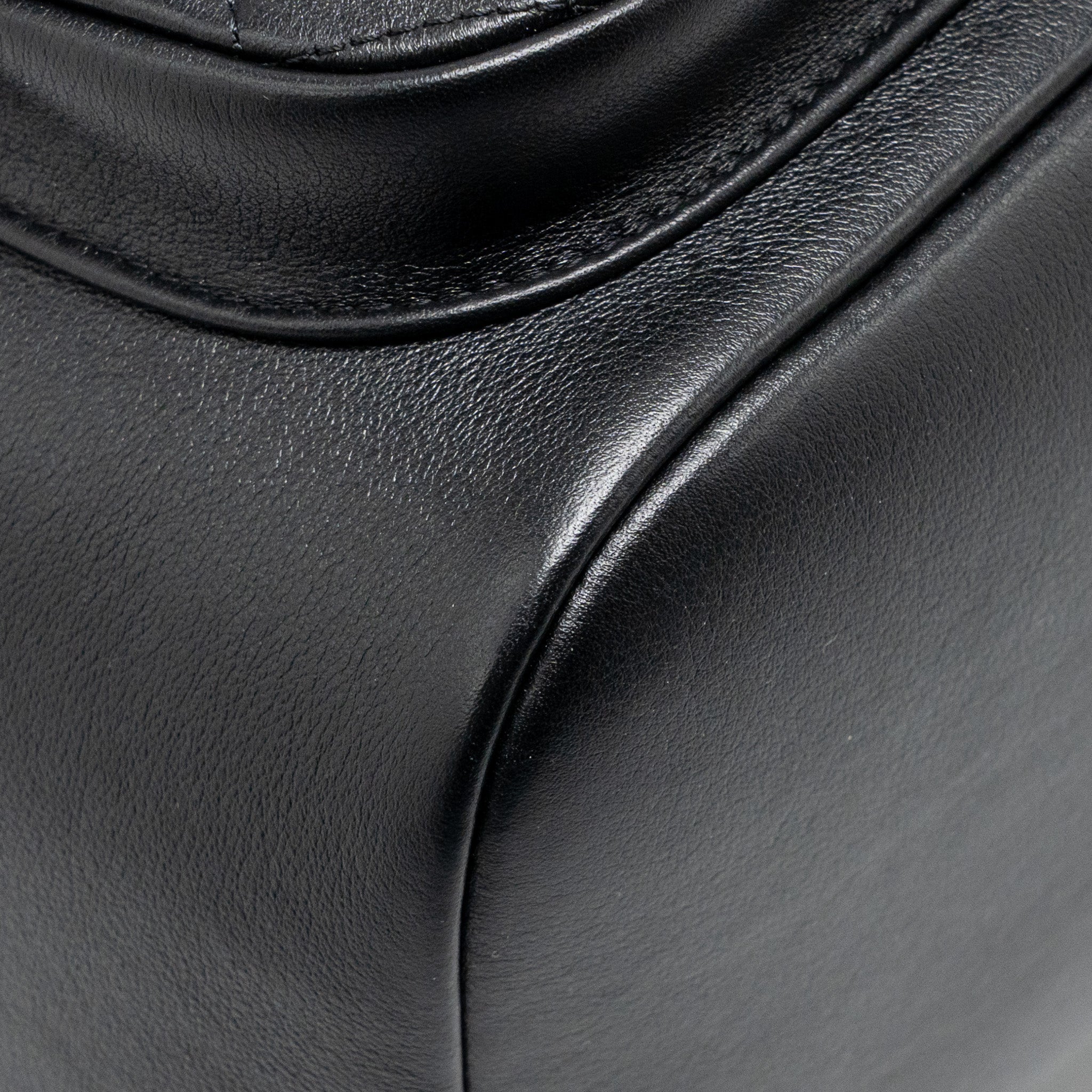 LARGE DUMA BACKPACK CALFSKIN BLACK LGHW (MICROCHIP)