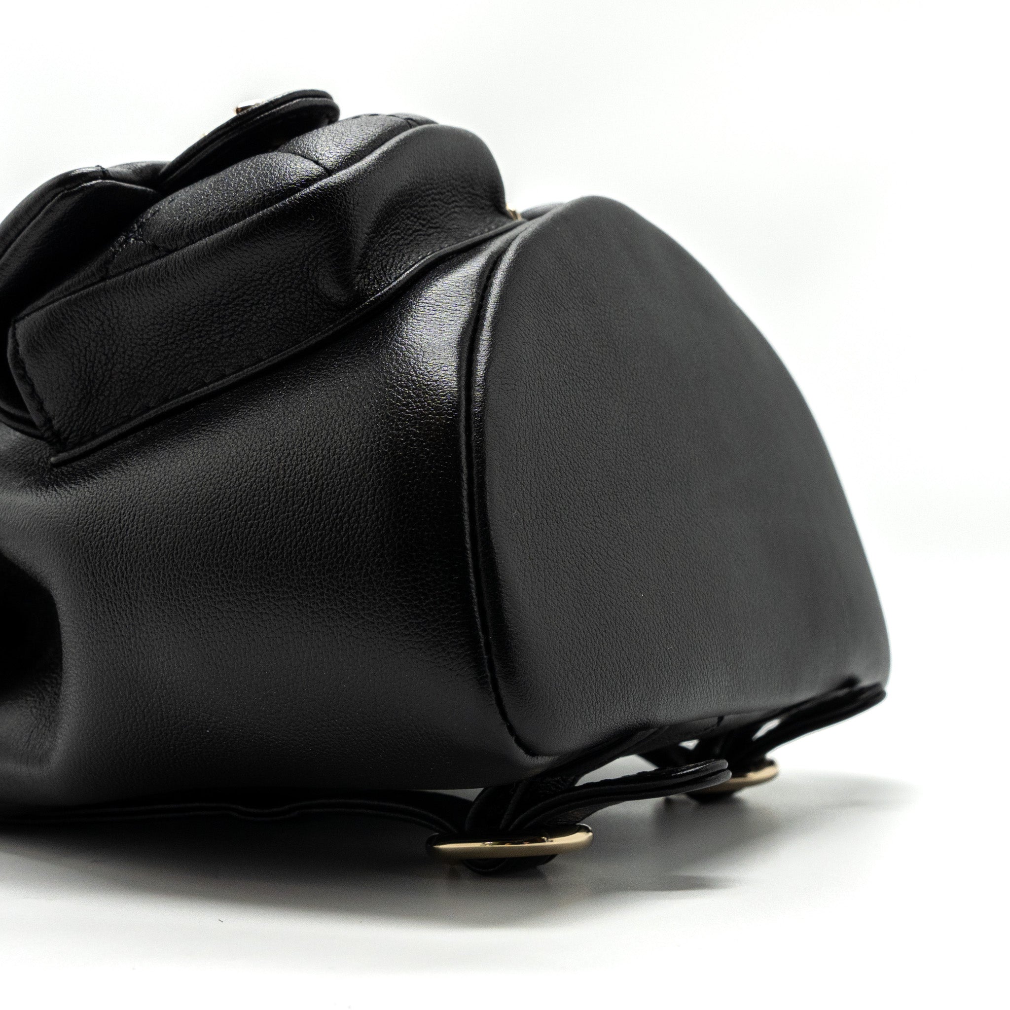 23A MINI TRIPLE PACK BACKPACK CALFSKIN BLACK LGHW (MICROCHIP )
