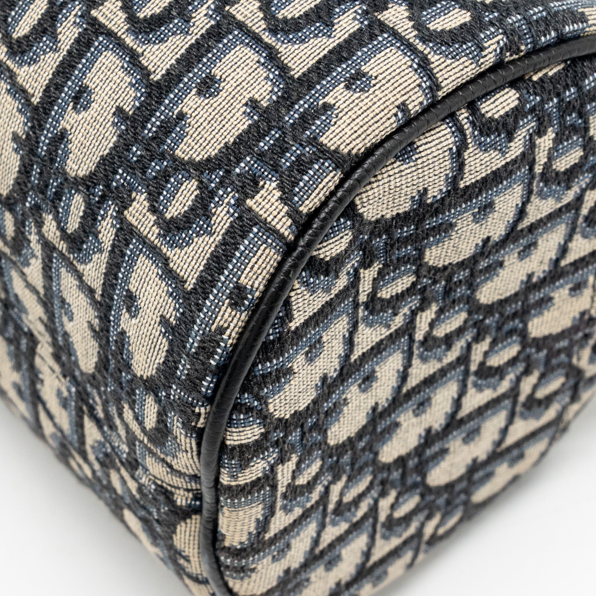ROLLER MESSENGER BAG OBLIQUE JACQUARD SHW