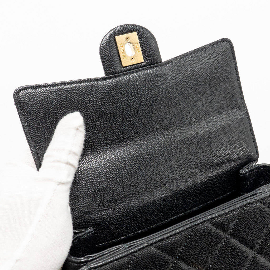 22B ROUND MESSENGER BAG CAVIAR BLACK GHW (MICROCHIP)