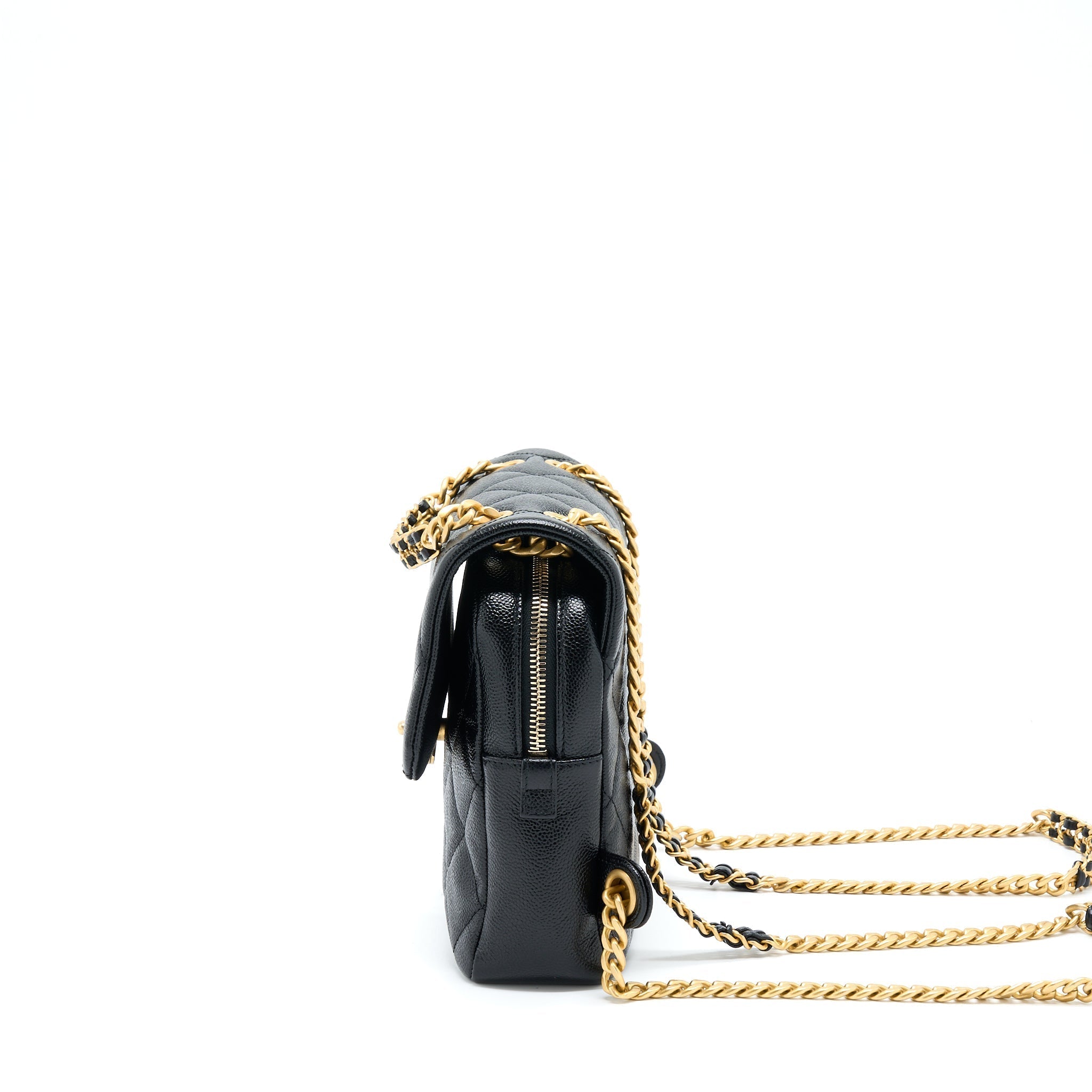 22P FLAP BACKPACK CAVIAR BLACK GHW (MICROCHIP)