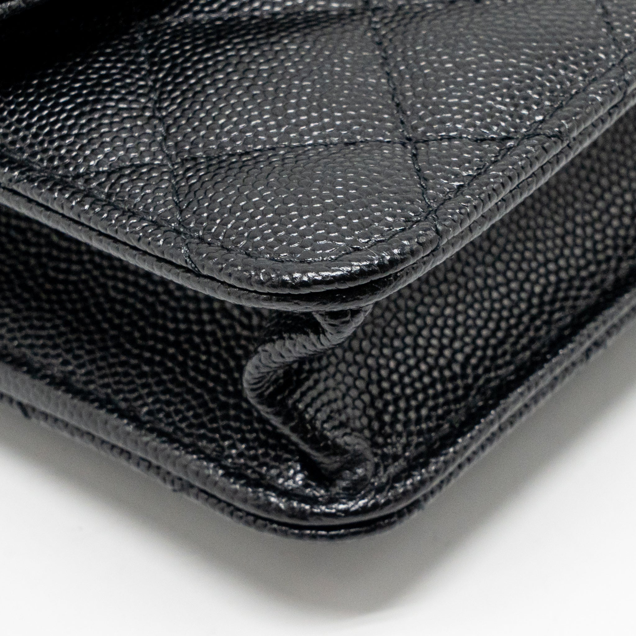 25C QUILTED CC TOP HANDLE MINI BACKPACK CAVIAR BLACK LGHW (MICROCHIP)