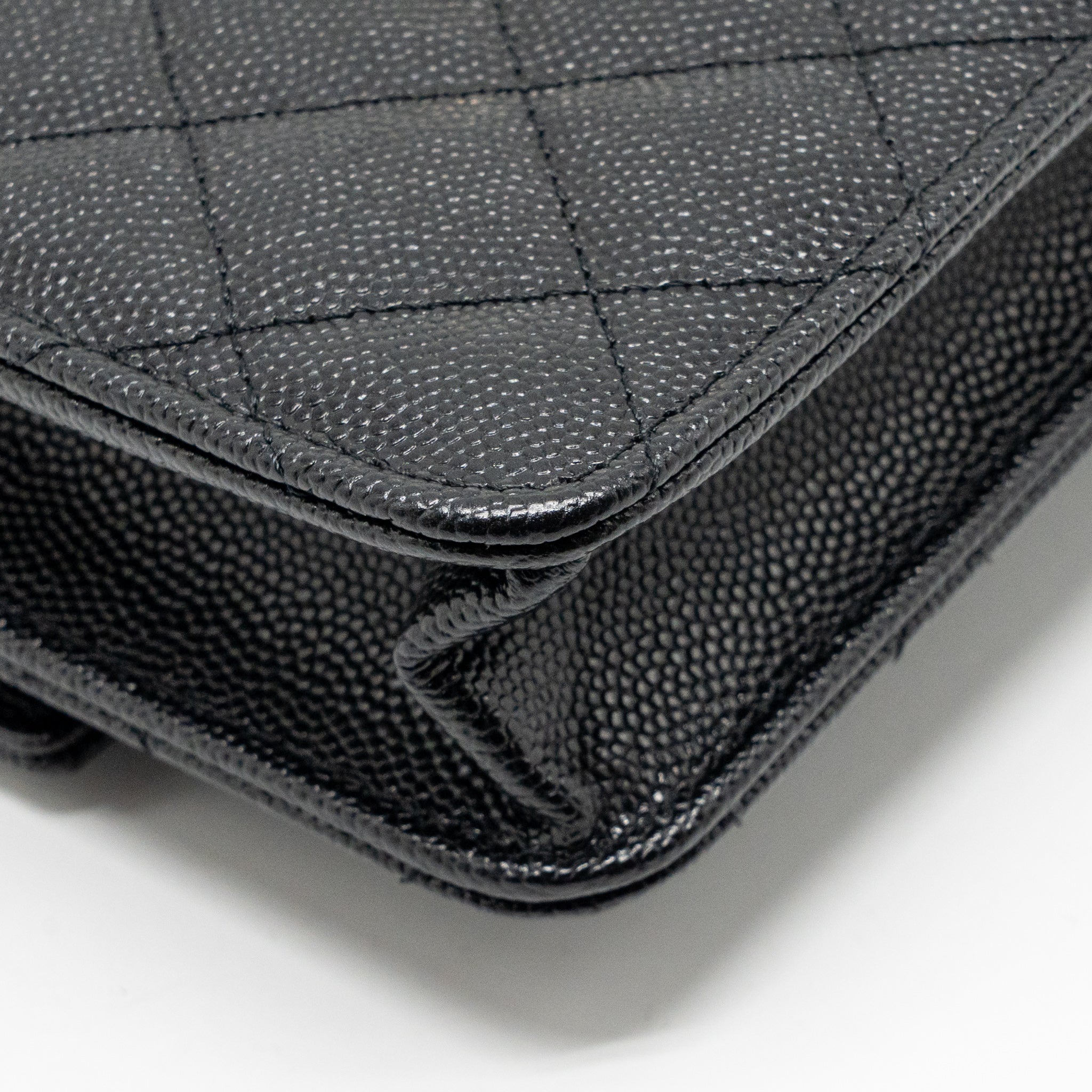 25C QUILTED CC TOP HANDLE MINI BACKPACK CAVIAR BLACK LGHW (MICROCHIP)