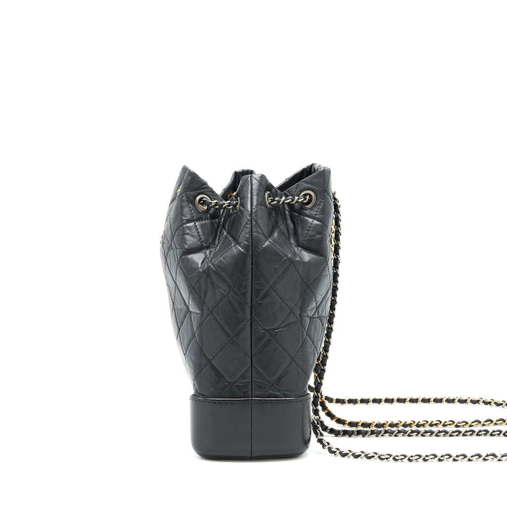 GABRIELLE BACKPACK MEDIUM QUILTED CALFSKIN BLACK GOLD/SLIVER HW