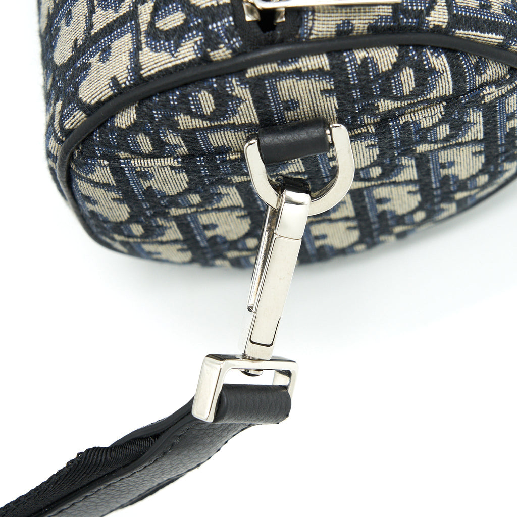 BLUE OBLIQUE MESSENGER ROLLER BAG