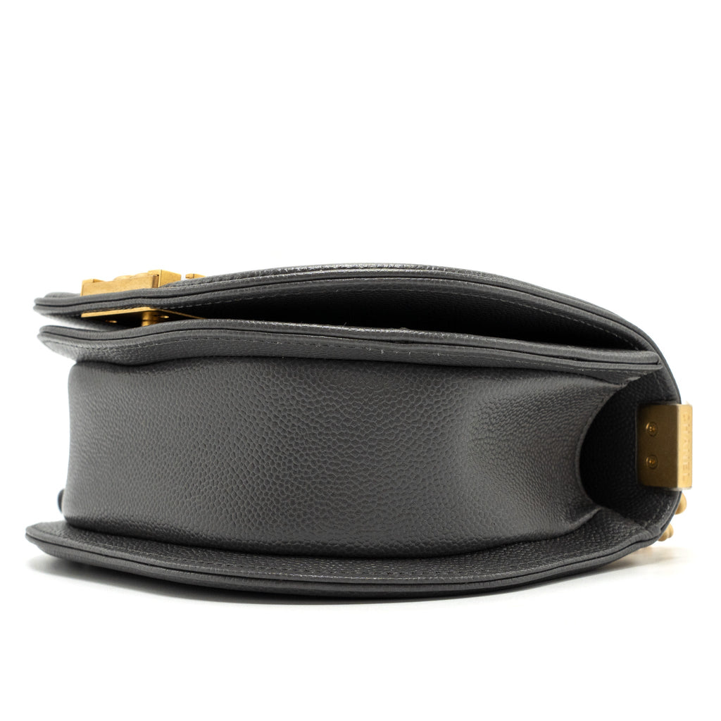 22A ROUND BOY MESSENGER BAG CAVIAR GREY GHW(MICROCHIP)