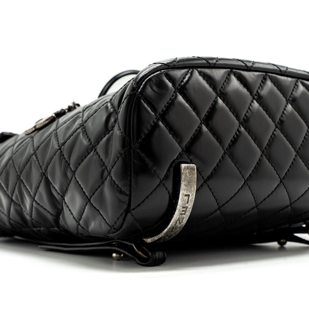 LARGE QUILTED MOUNTAIN  BACKPACK CALFSKIN BLACK SHW