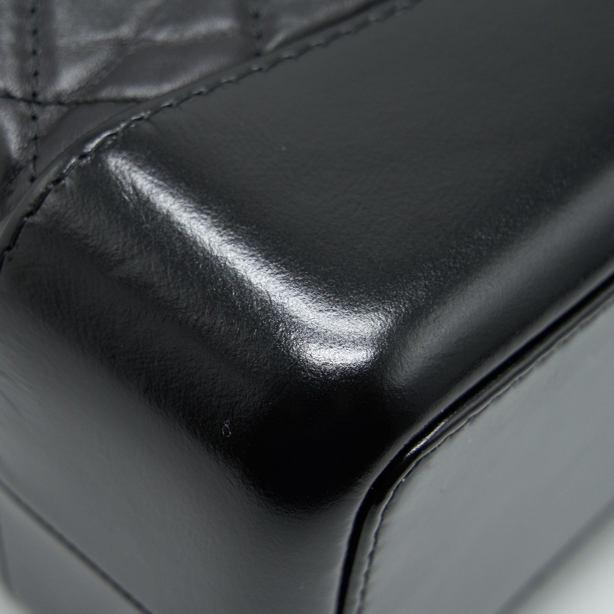 GABRIELLE BACKPACK MEDIUM QUILTED CALFSKIN BLACK GOLD/SLIVER HW