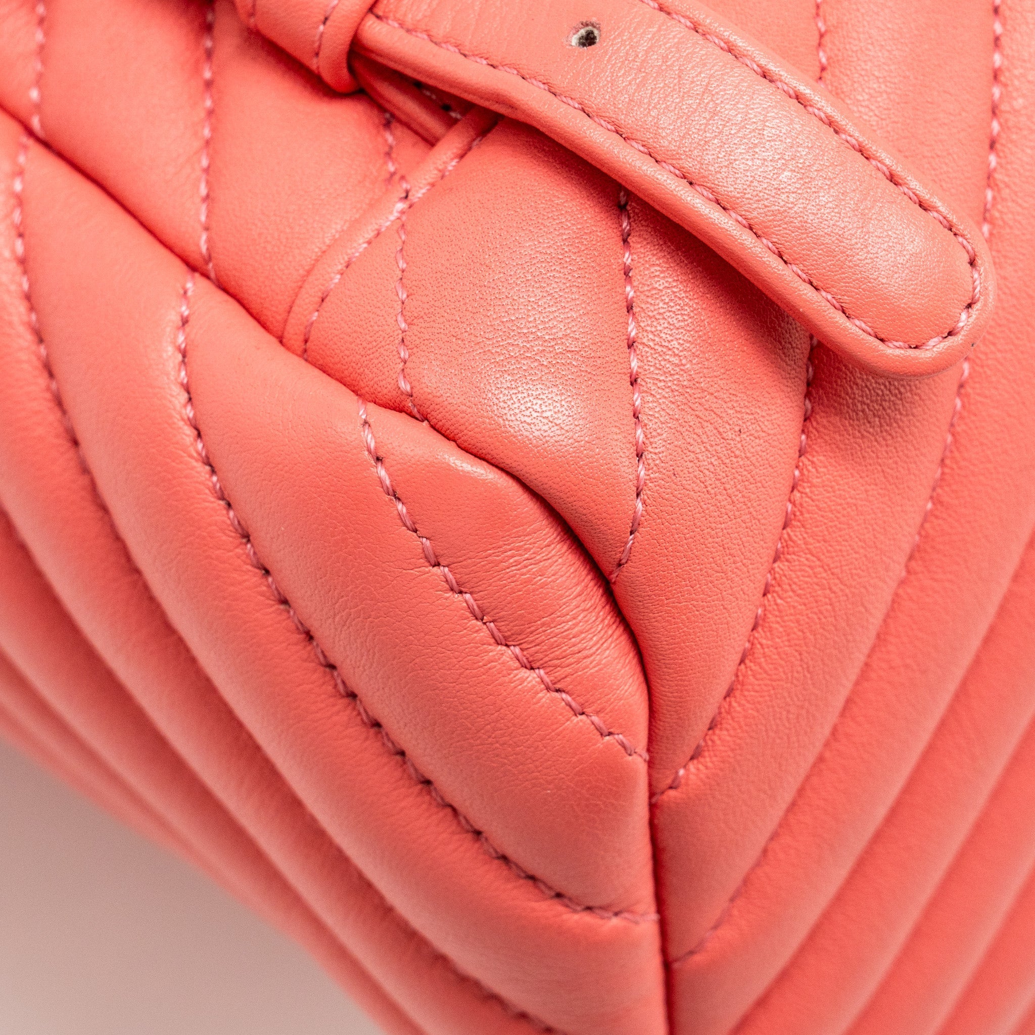 SMALL URBAN SPIRIT BACKPACK CHEVRON CALFSKIN PINK SHW