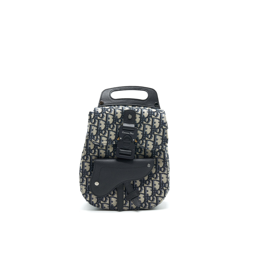 OBLIQUE SADDLE BACKPACK