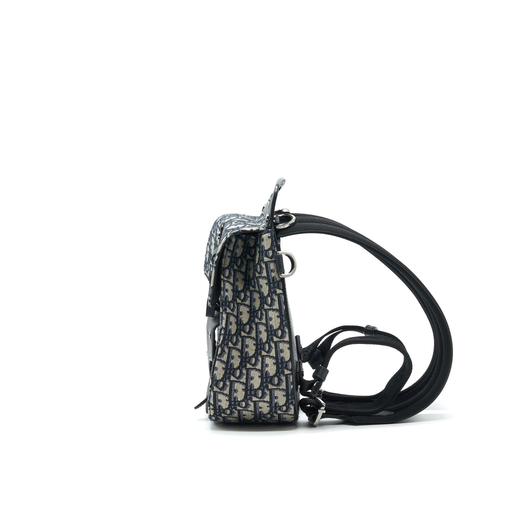 OBLIQUE SADDLE BACKPACK
