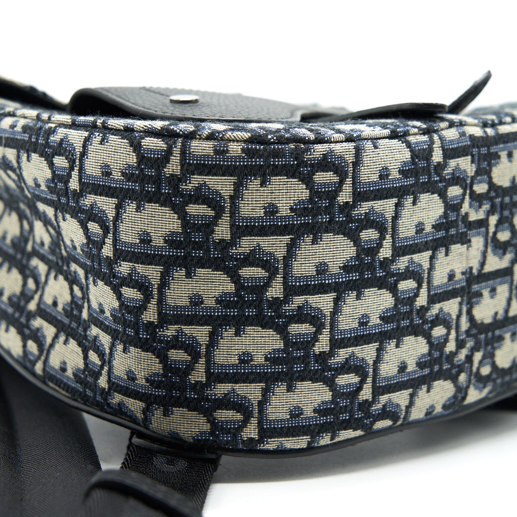 OBLIQUE SADDLE BACKPACK