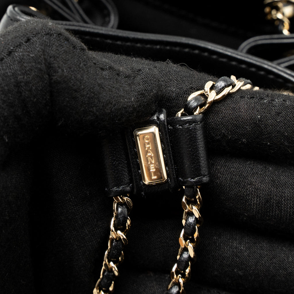MINI DUMA BACKPACK LAMBSKIN BLACK LGHW (MICROCHIP)