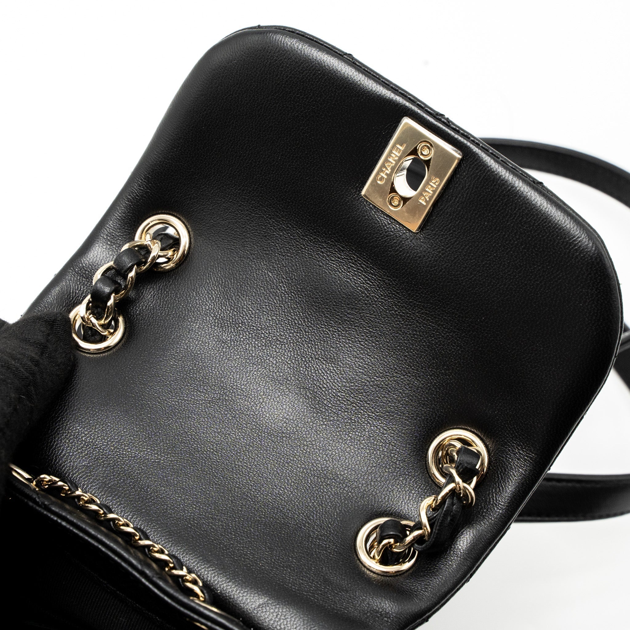 MINI DUMA BACKPACK LAMBSKIN BLACK LGHW (MICROCHIP)