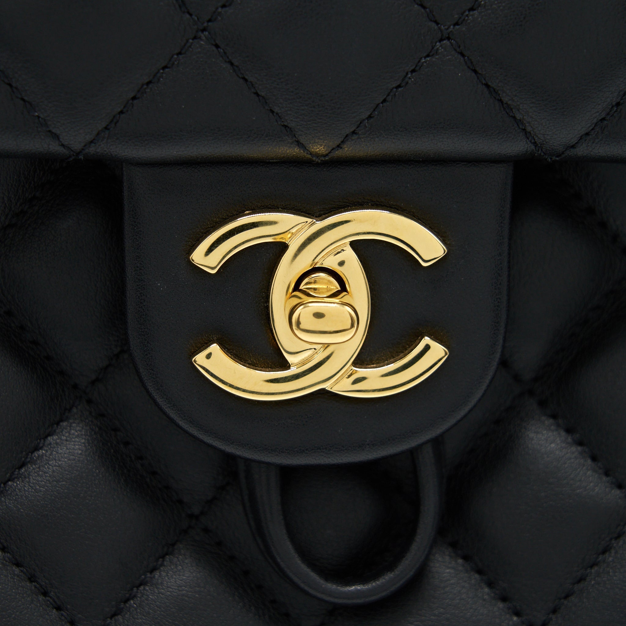 QUILTED BACKPACK CALFSKIN BLACK GHW