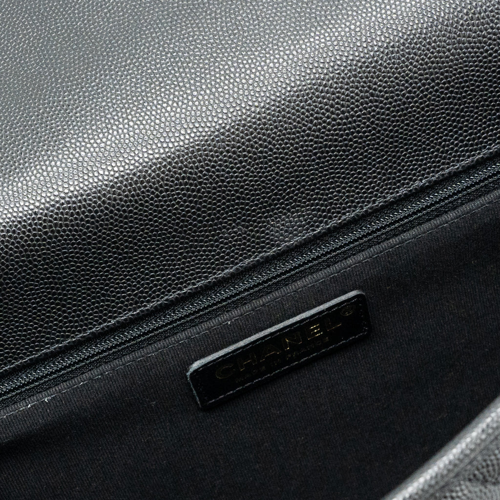 22K LARGE BACKPACK CAVIAR BLACK GHW(MICROCHIP)