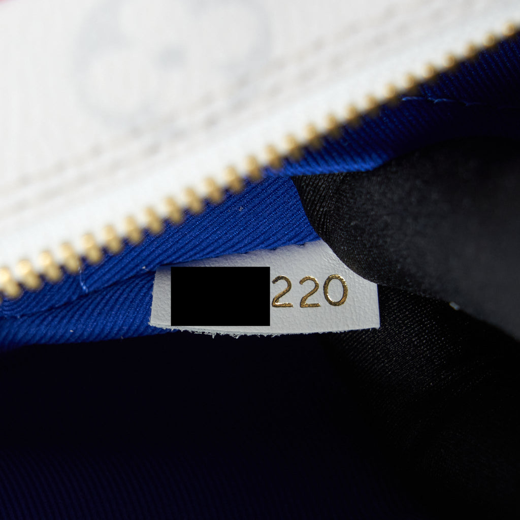 2020 LV X NBA WHITE MONOGRAM NIL MESSENGER BAG