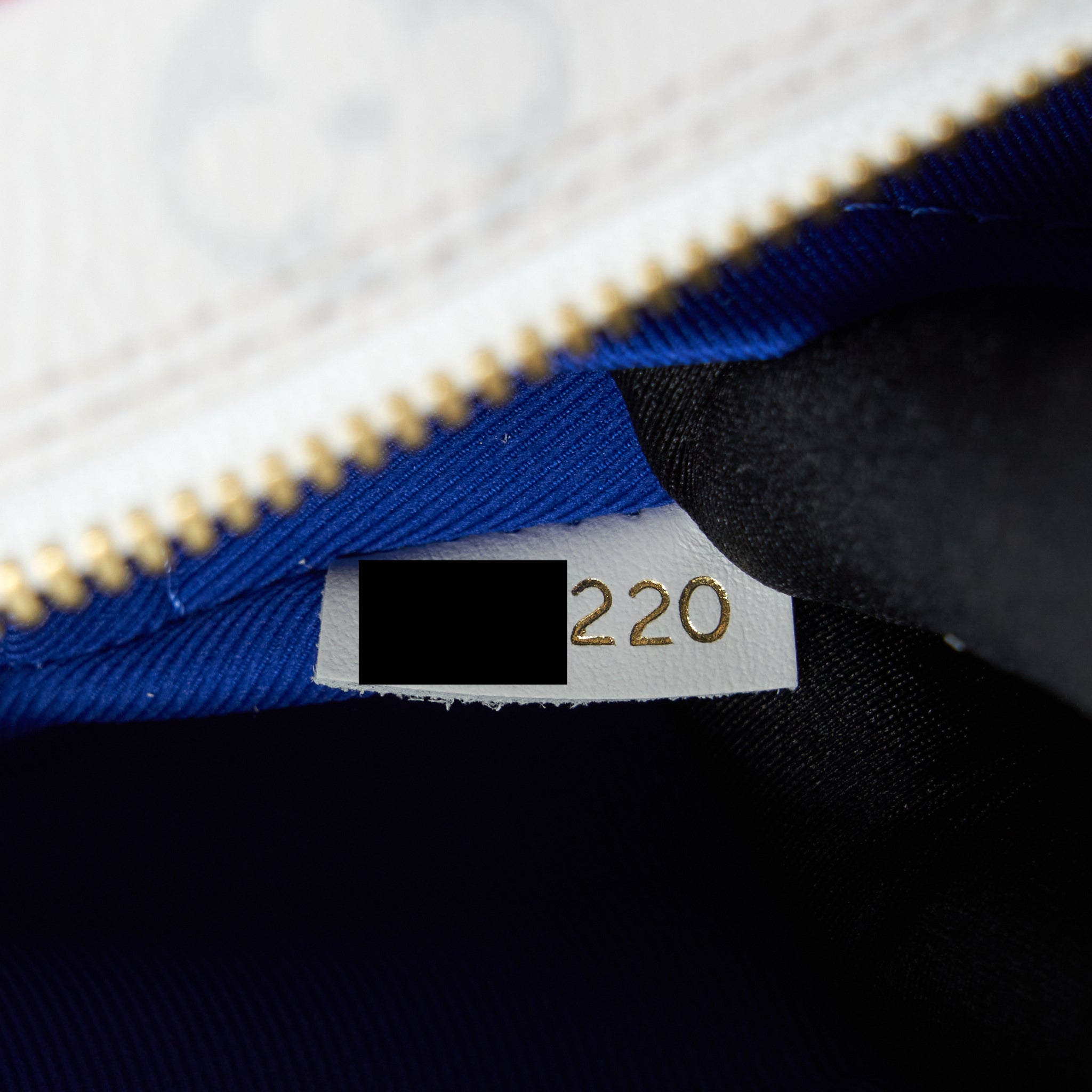 2020 LV X NBA WHITE MONOGRAM NIL MESSENGER BAG