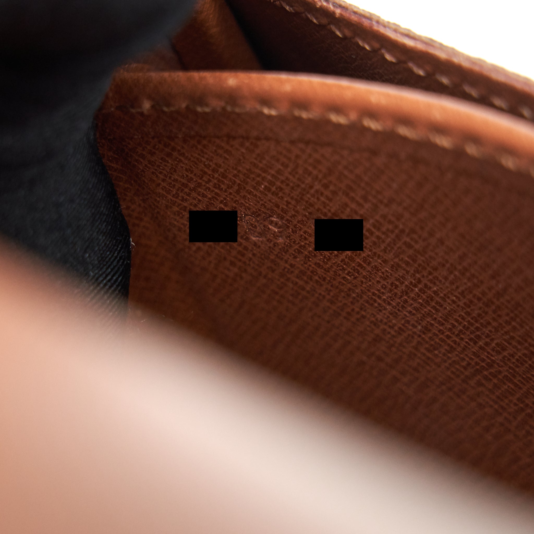 VINTAGE MONOGRAM CROSSBODY MESSENGER BAG