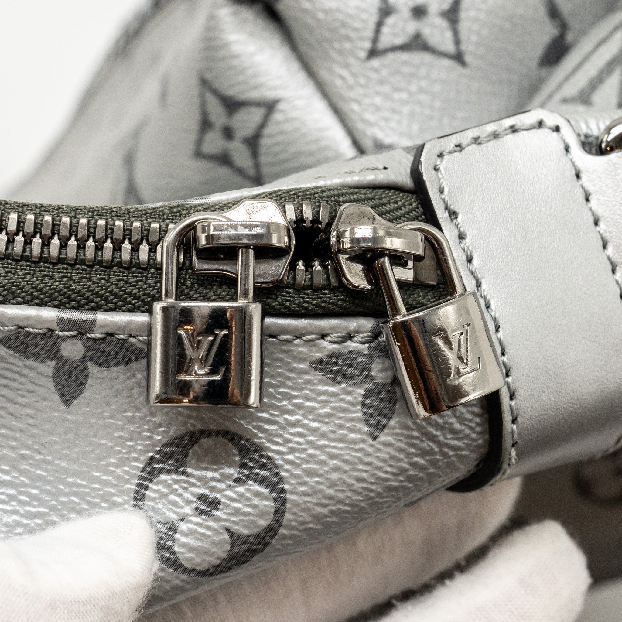 BACKPACK APOLLO MONOGRAM CANVAS SILVER / BLACK SHW