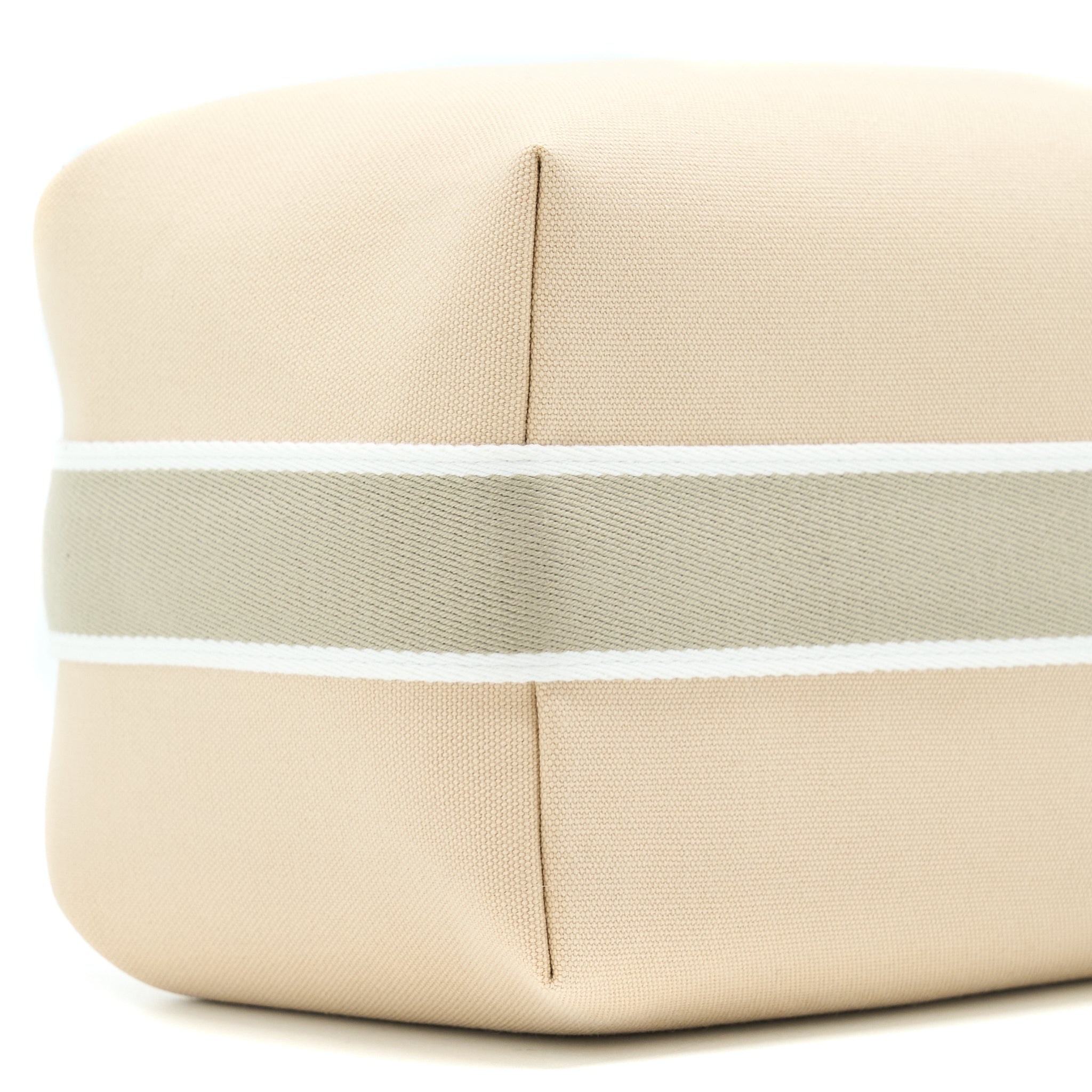 BRIDE-A-BRAC CASE LARGE MODEL TRAVEL POUCH NATURAL