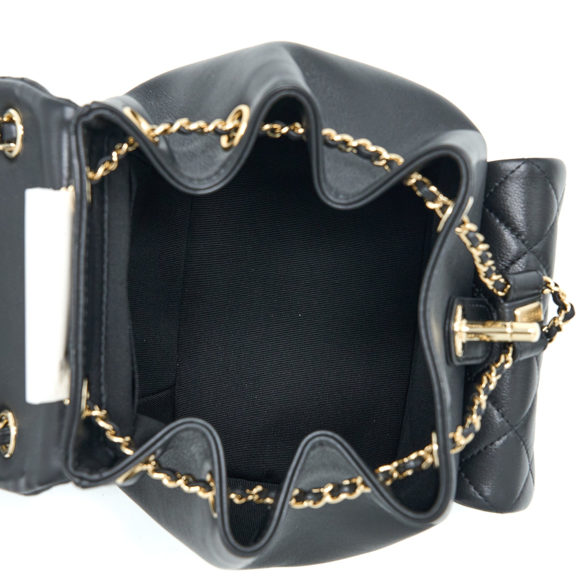 23C DUMA MINI BACKPACK CALFSKIN BLACK LGHW (MICROCHIP)