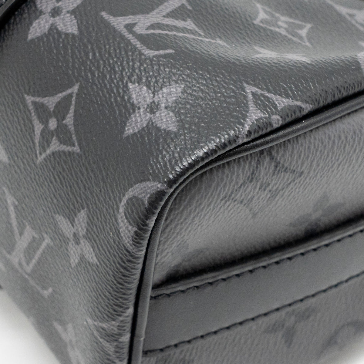 LOUIS VUITTON KEEPALL BANDOULIERE 25 MONOGRAM ECLIPSE SHW