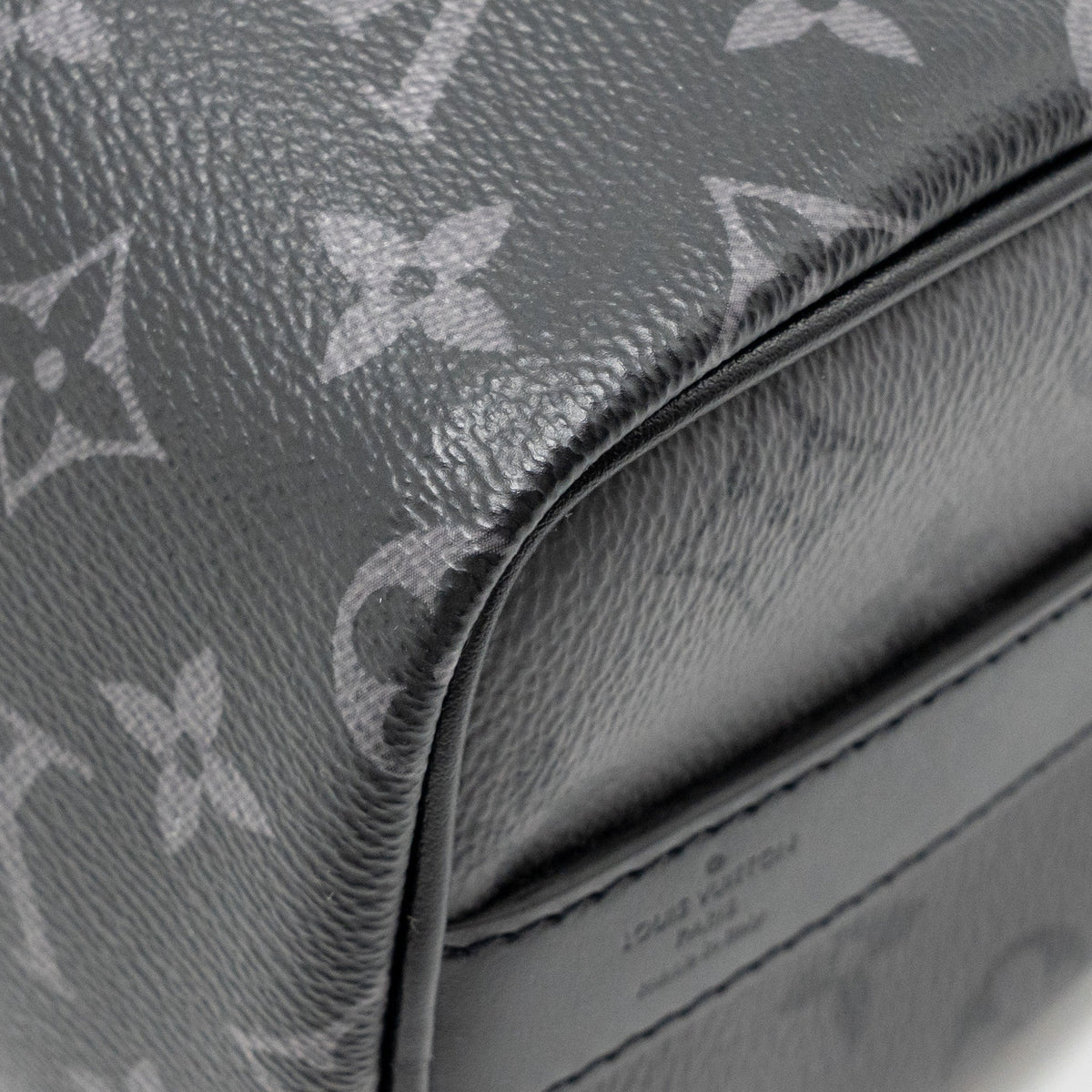 LOUIS VUITTON KEEPALL BANDOULIERE 25 MONOGRAM ECLIPSE SHW