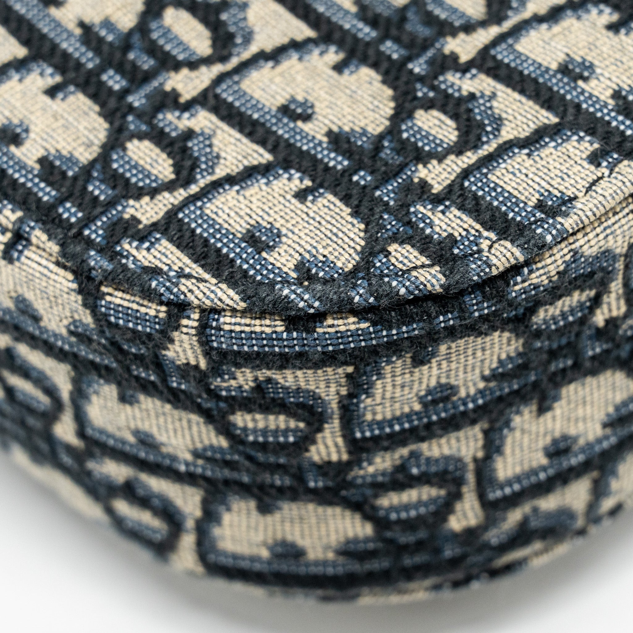 HOMME MINI SADDLE MESSENGER BAG WITH FLAP OBLIQUE JACQUARD/GRAINED CALFSKIN MULTICOLOUR HARDWARE