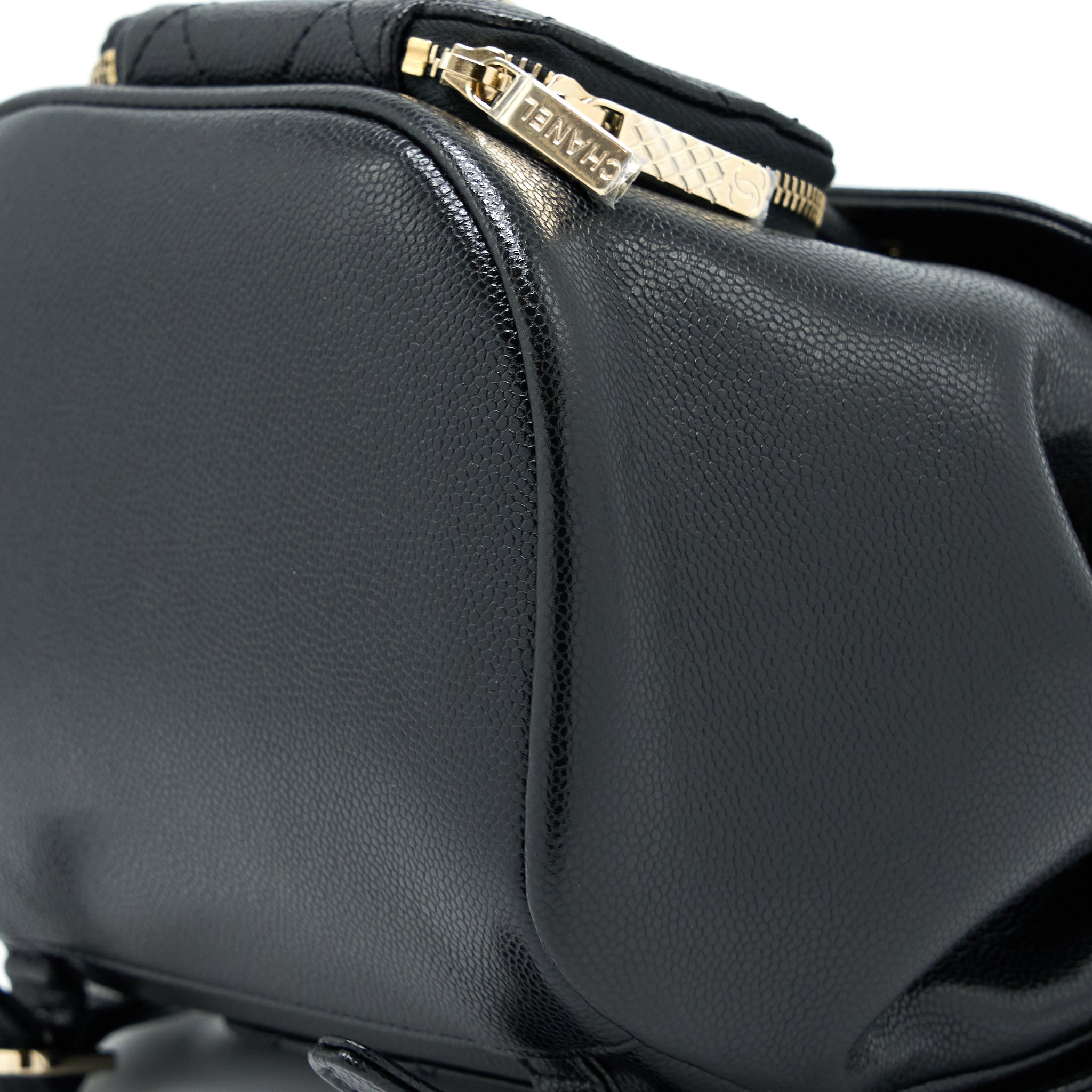 22B AFFINITY MINI BACKPACK CAVIAR BLACK LGHW(MICROCHIP)