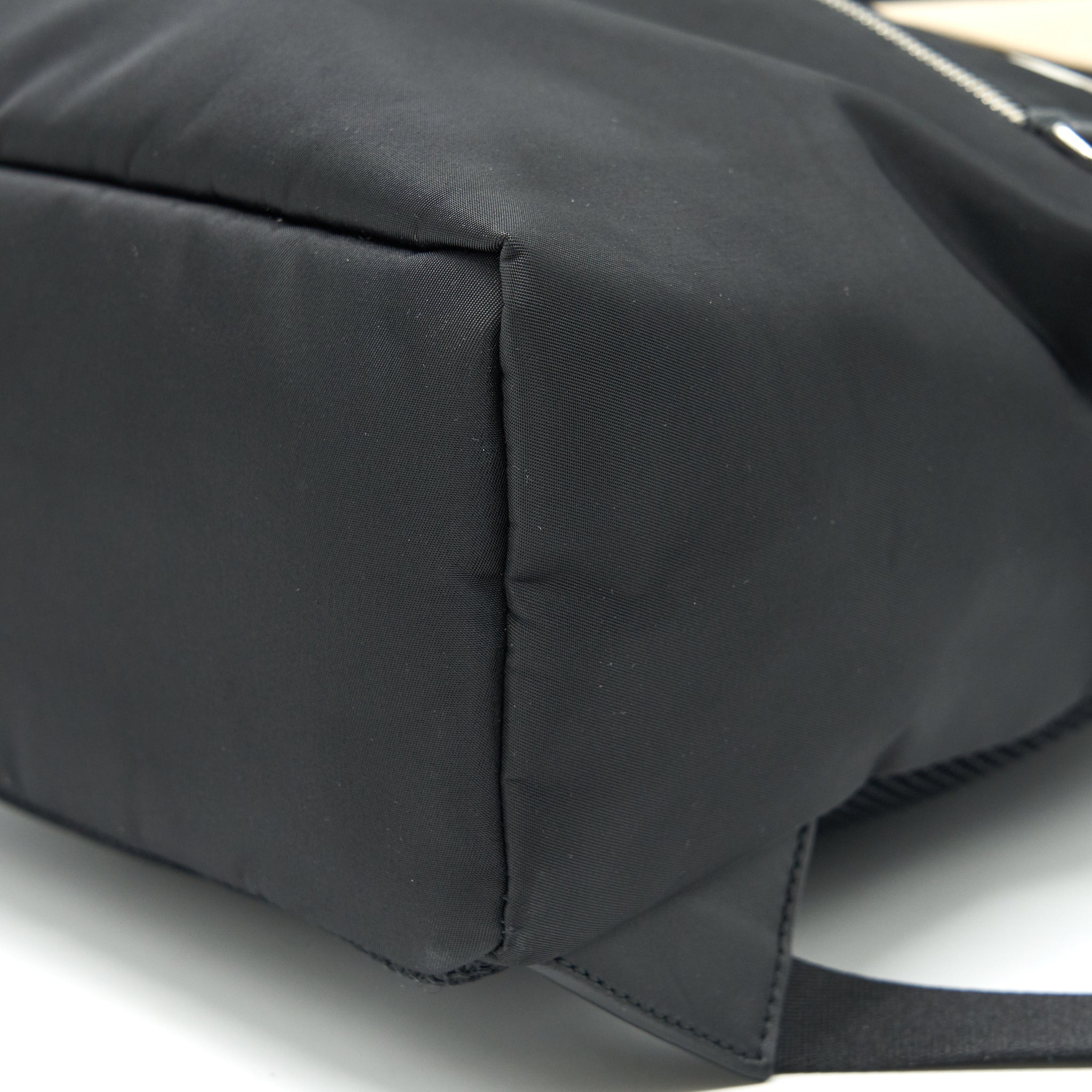 MONSTER BACKPACK IN BLACK WITH FUR