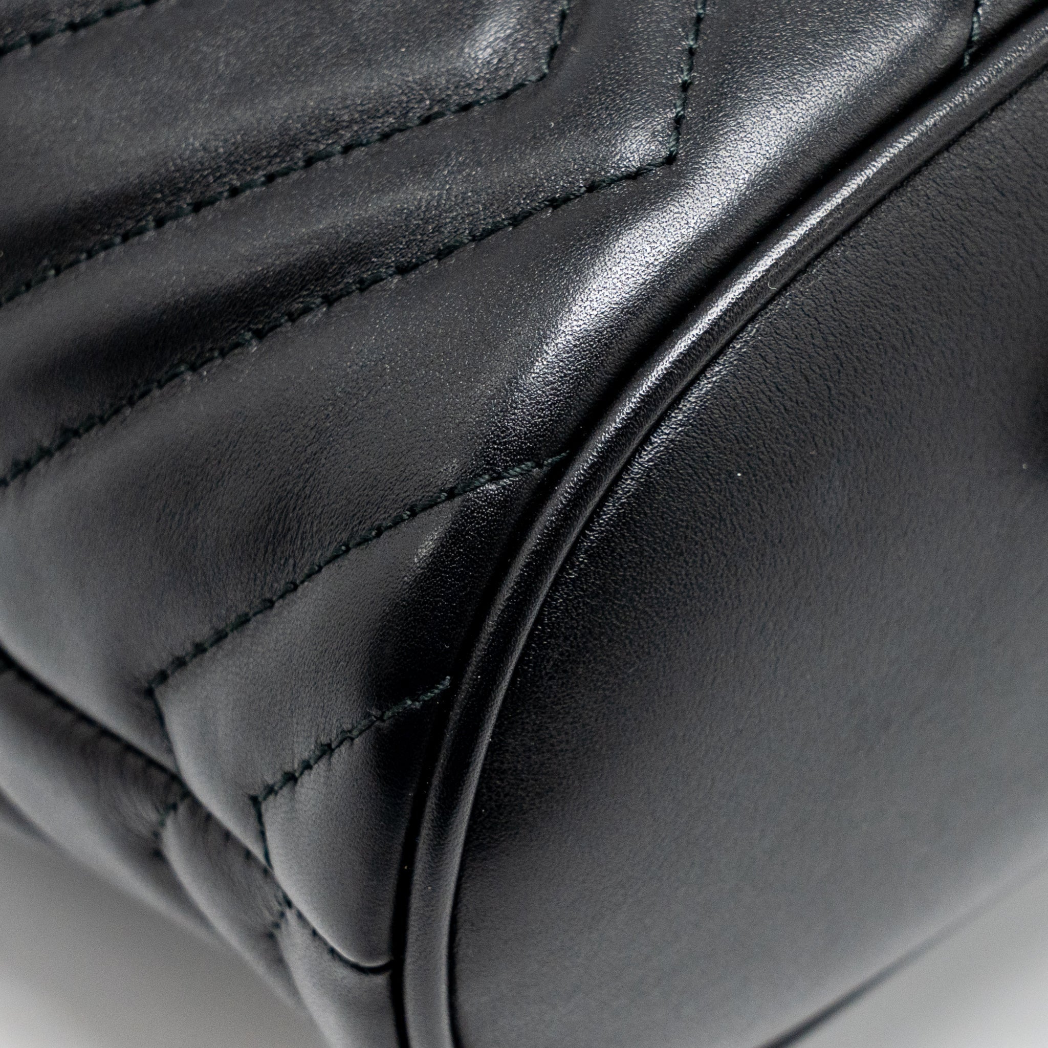 GG MARMONT BACKPACK CALFSKIN BLACK GHW