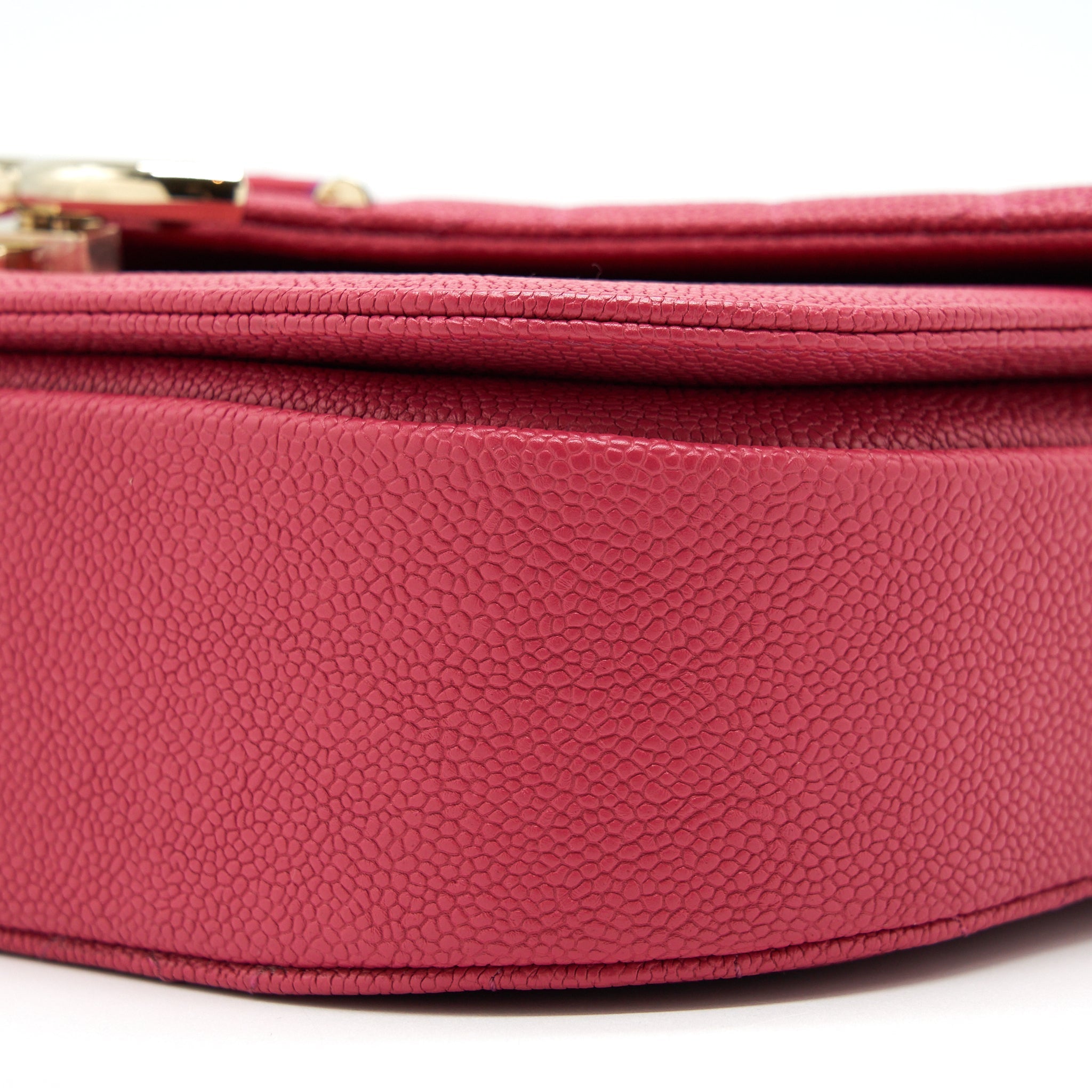 SEASONAL MESSENGER CROSSBODY BAG CAVIAR PINK LGHW