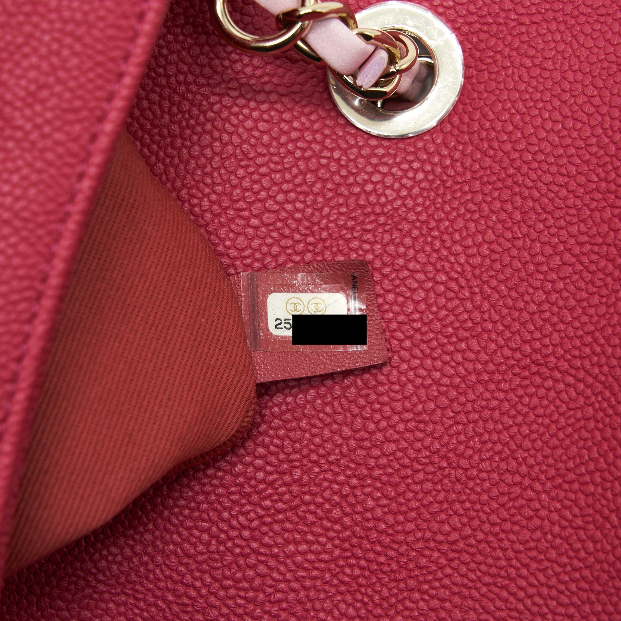 SEASONAL MESSENGER CROSSBODY BAG CAVIAR PINK LGHW