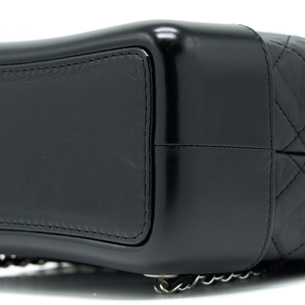 SMALL GABRIELLE BACKPACK AGED CALFSKIN BLACK MULTICOLOR HARDWARE (MICROCHIP)