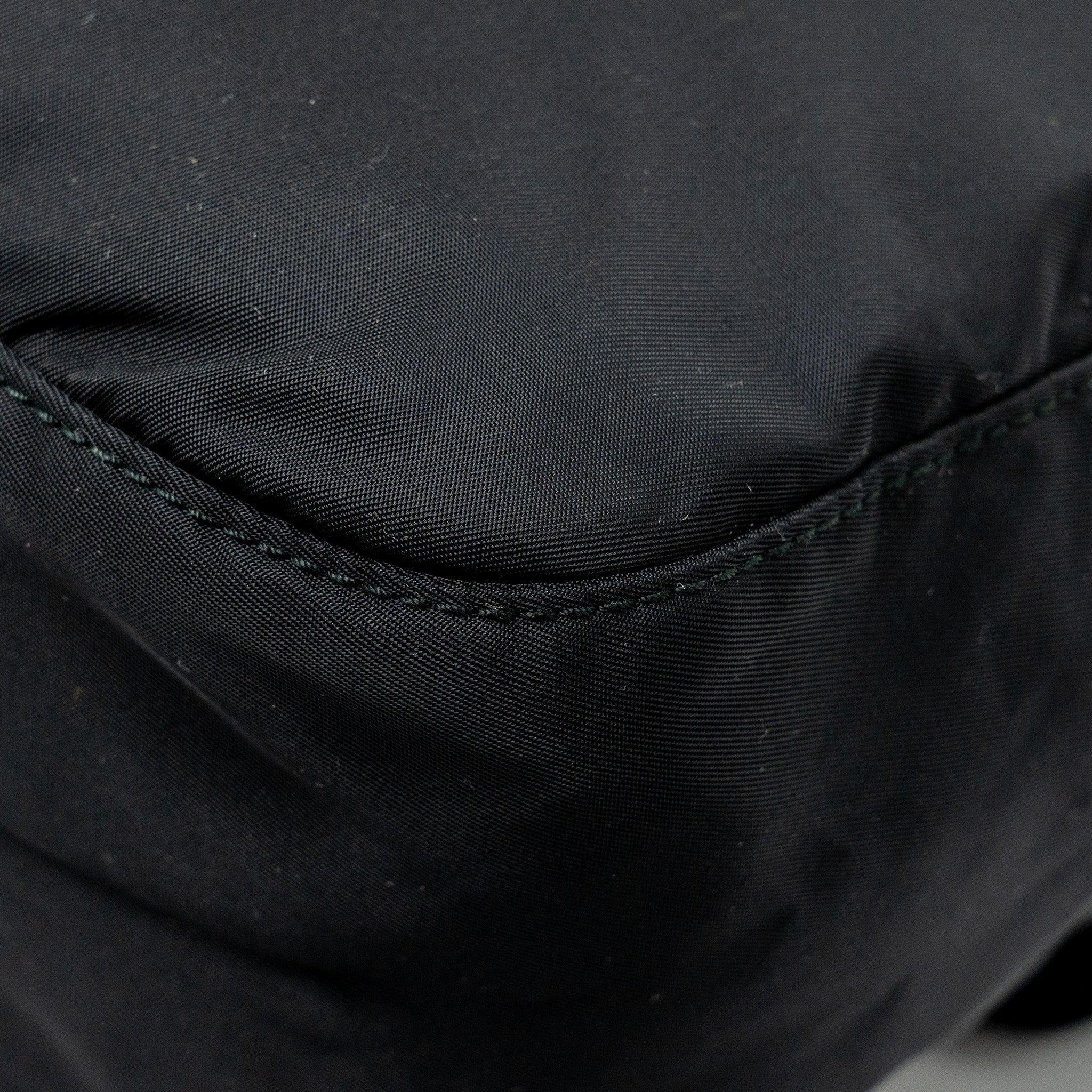 MESSENGER BAG RE-NYLON BLACK SHW
