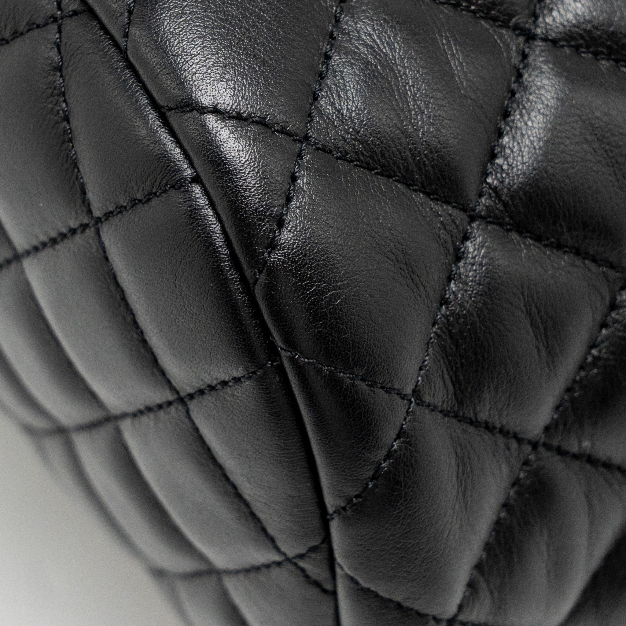URBAN SPIRIT FLAP BACKPACK LAMBSKIN BLACK GHW